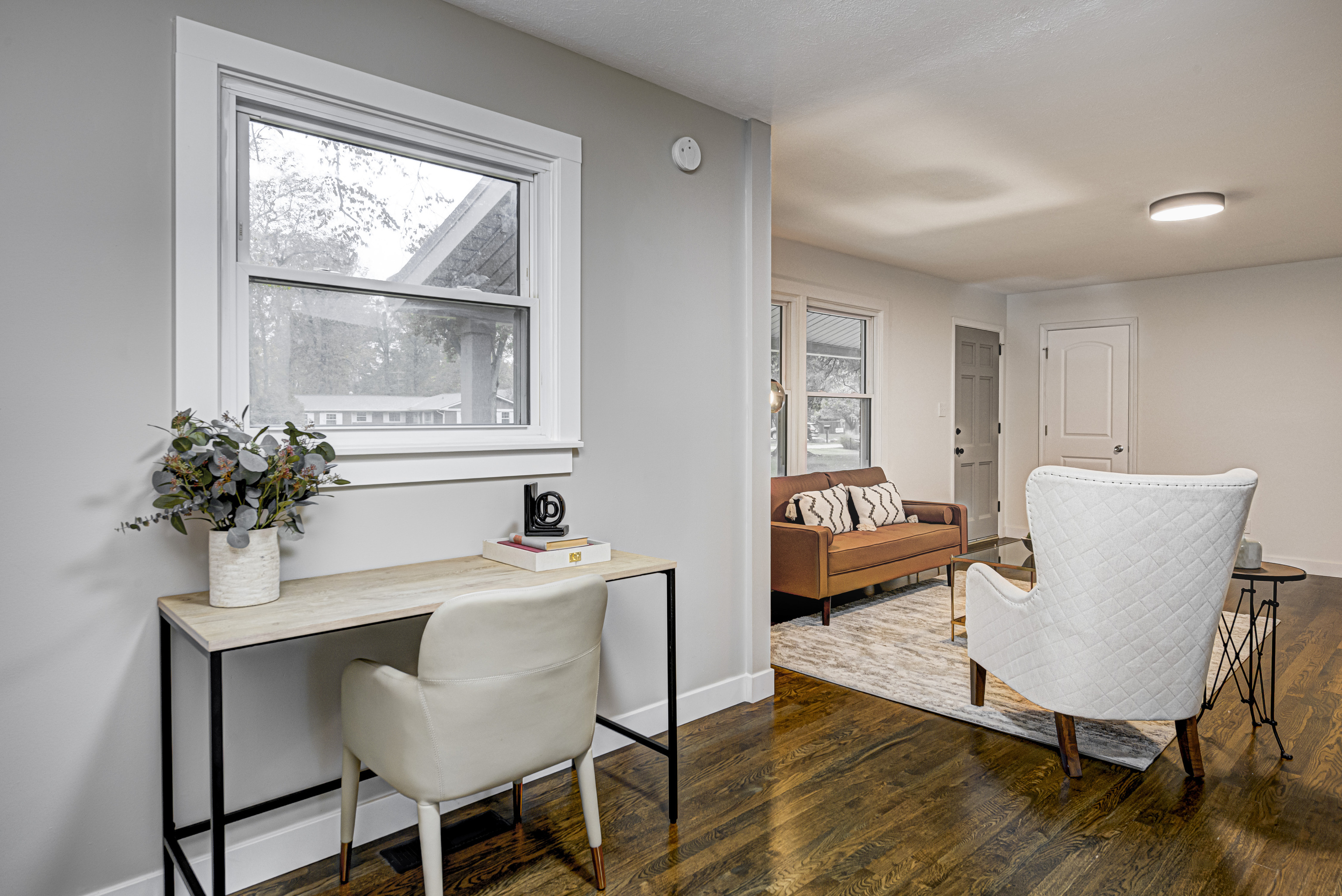 7845 Melbourne Road Indianapolis, IN 46268 - Photo 10 of 39