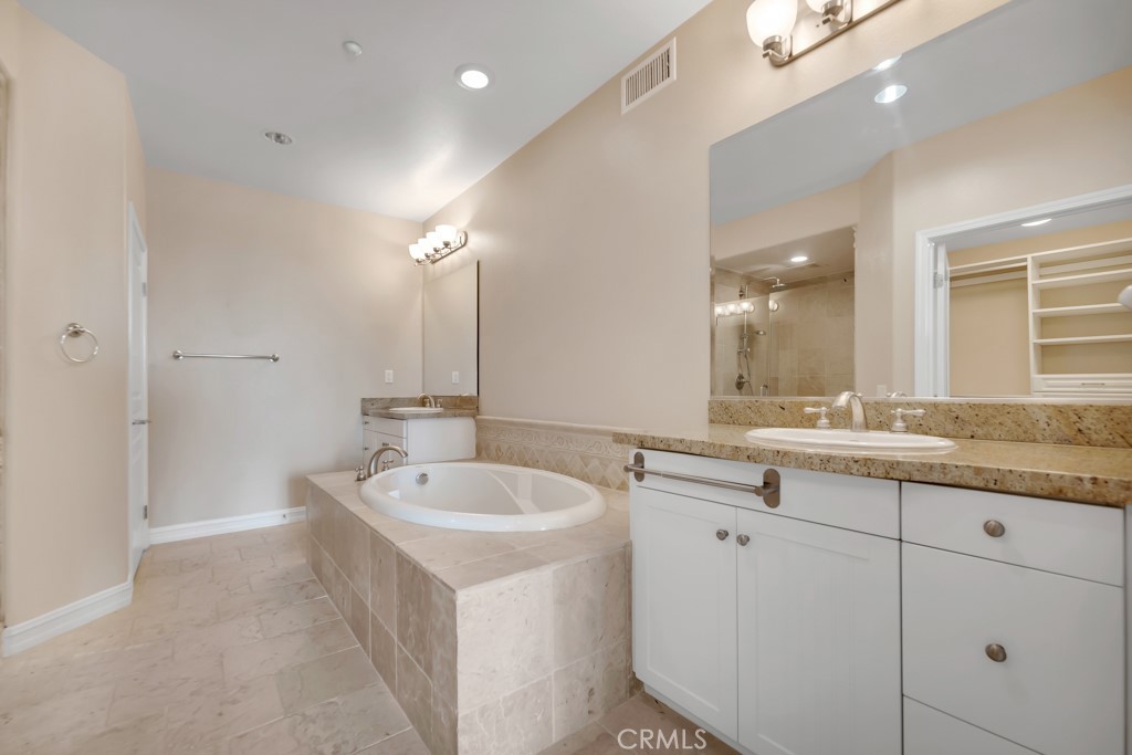 1539 Windshore Way Oxnard, CA 93035 - Photo 23 of 37