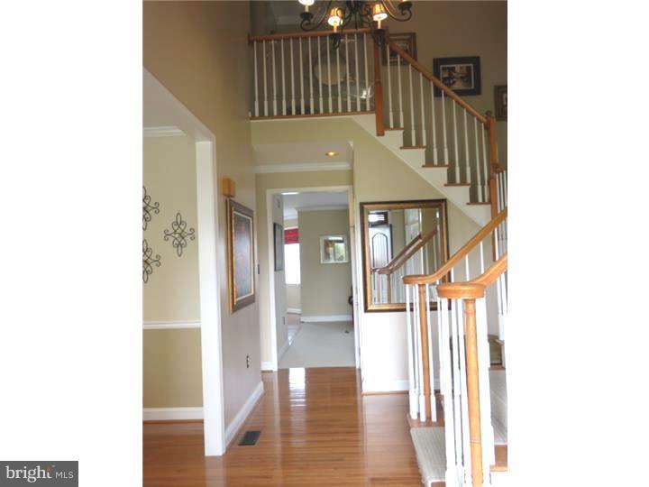 43 Williams Way Spring City, PA 19475 - Photo 2 of 25 Foyer