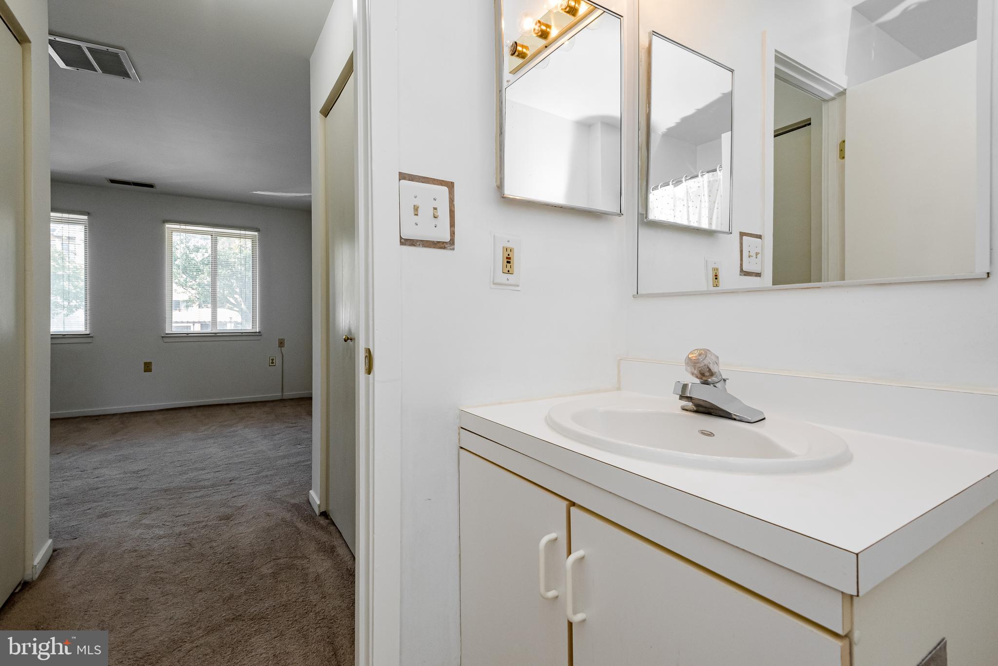 632 South Charles Street, Unit R26 Baltimore, MD 21230 - Photo 22 of 35 Primary Bath