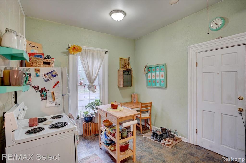 501 Main Street Fenton, MI 48430 - Photo 11 of 31