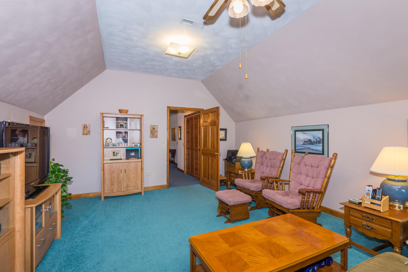378 Teel Brooke Road Rocky Mount, VA 24151 - Photo 27 of 46 Great Room 2