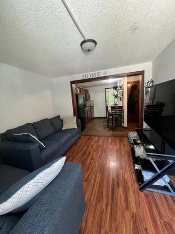 $299,000 | 67 Everard Street, Worcester, MA 01605