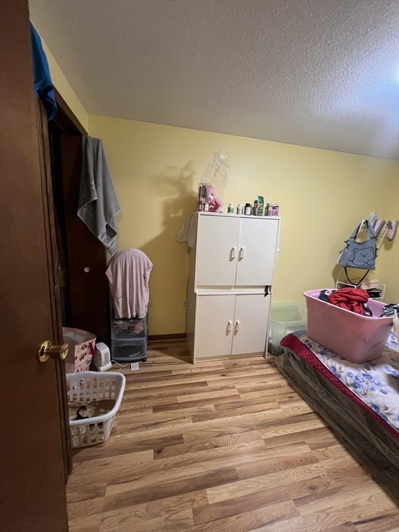 67 Everard Street Worcester, MA 01605 - Photo 6 of 20