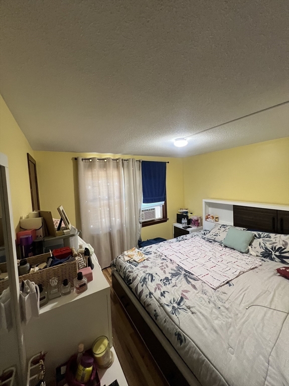 67 Everard Street Worcester, MA 01605 - Photo 9 of 20