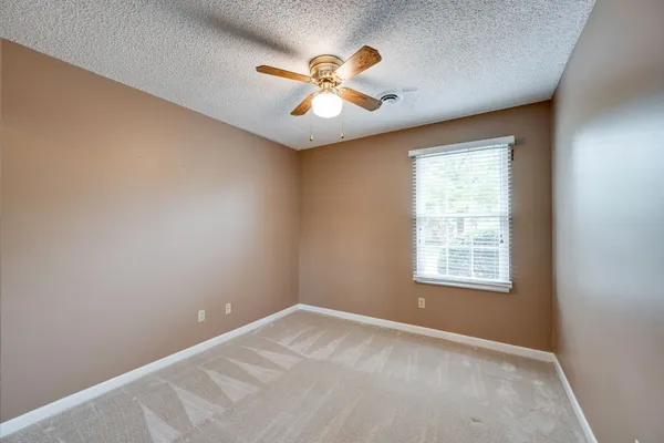$239,900 | 5601 Country Drive, Unit 213, Nashville, TN 37211