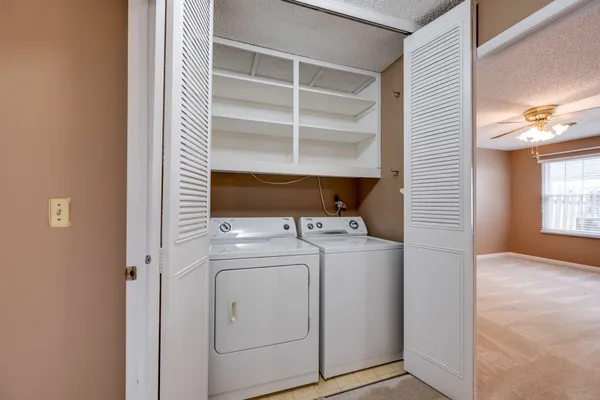 $239,900 | 5601 Country Drive, Unit 213, Nashville, TN 37211
