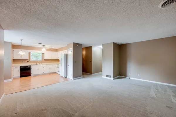 $239,900 | 5601 Country Drive, Unit 213, Nashville, TN 37211