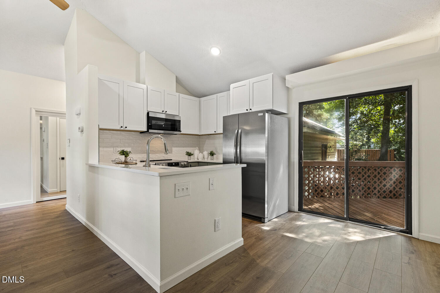 3291 Mill Run, Unit 149 Raleigh, NC 27612 - Photo 6 of 13 Kitchen