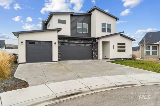 $599,000 | 2587 East Jonagold Court, Emmett, ID 83617