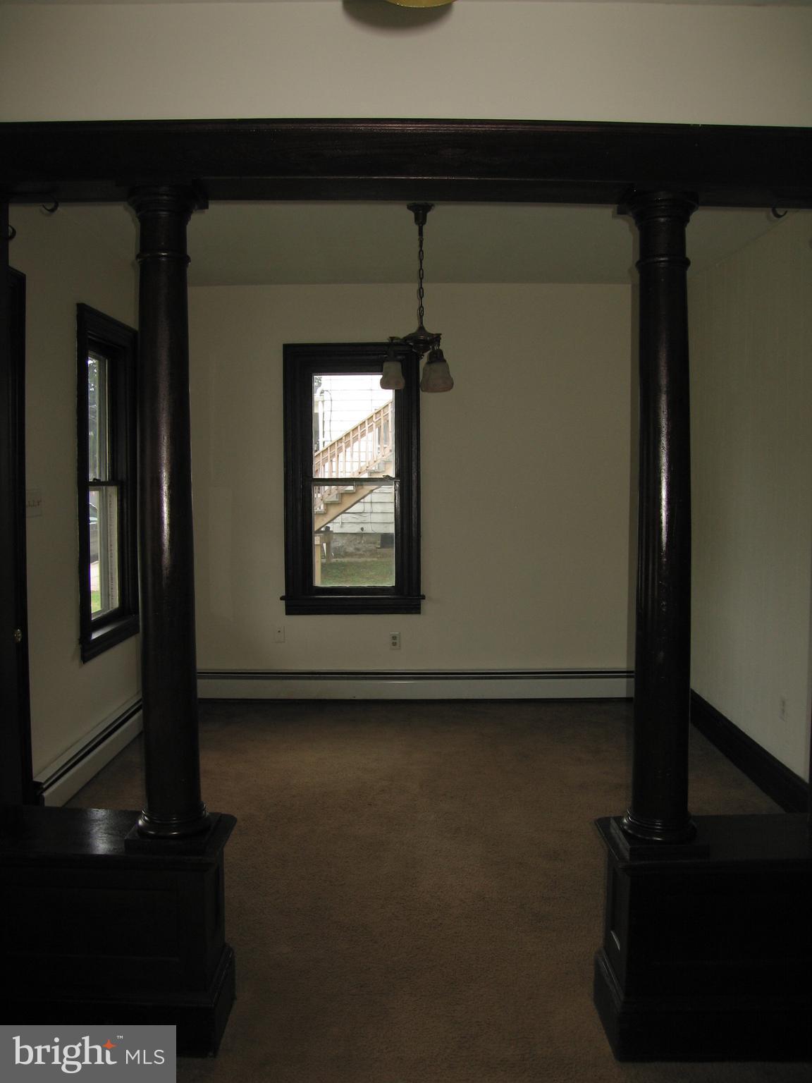 624 East Middle Street Hanover, PA 17331 - Photo 4 of 15 Gallery Image 4