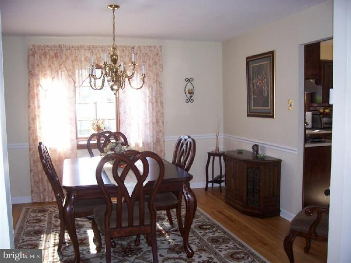 1757 Red Oak Road Williamstown, NJ 08094 - Photo 8 of 25 Gallery Image 8