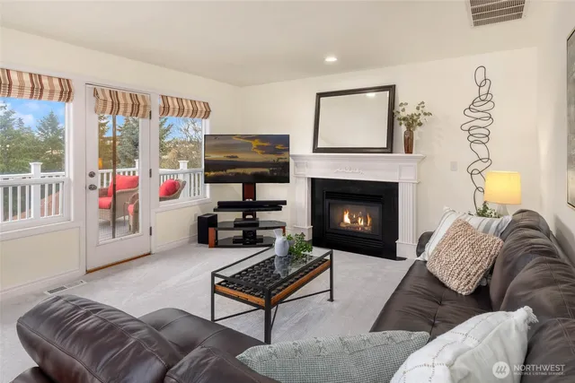 $1,065,000 | 4320 Country Club Drive Northeast, Tacoma, WA 98422