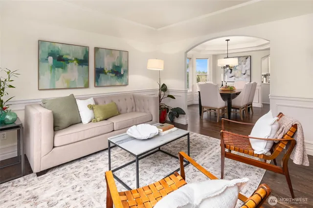 $1,065,000 | 4320 Country Club Drive Northeast, Tacoma, WA 98422