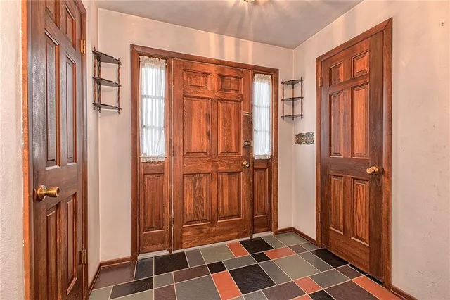 a view of a storage & utility room