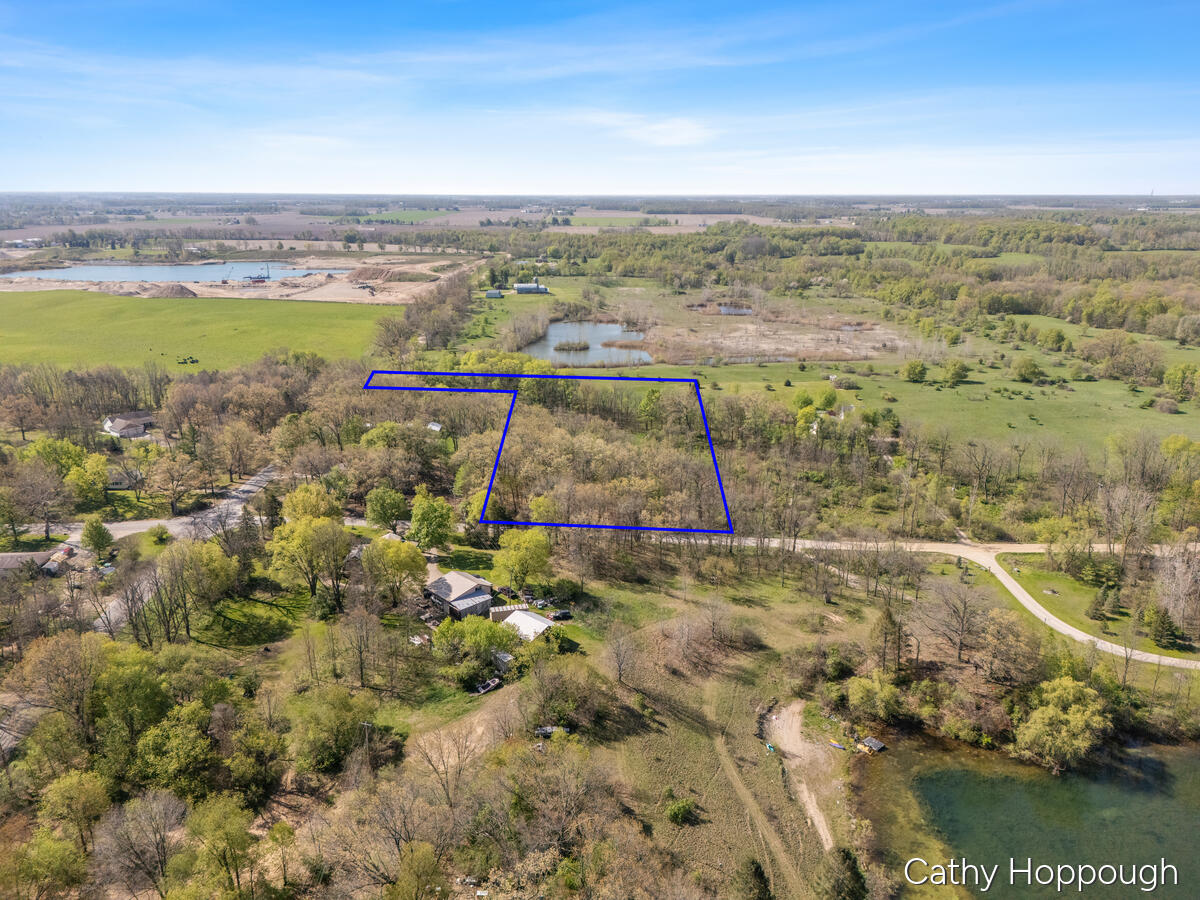 1057 West Tuttle Road Ionia, MI 48846 - Photo 32 of 32 1057-W-Tuttle_201