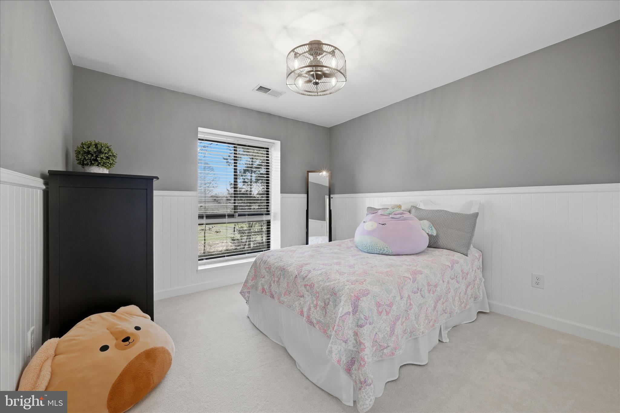 11860 South Lakes Court Reston, VA 20191 - Photo 23 of 76 Bedroom 2