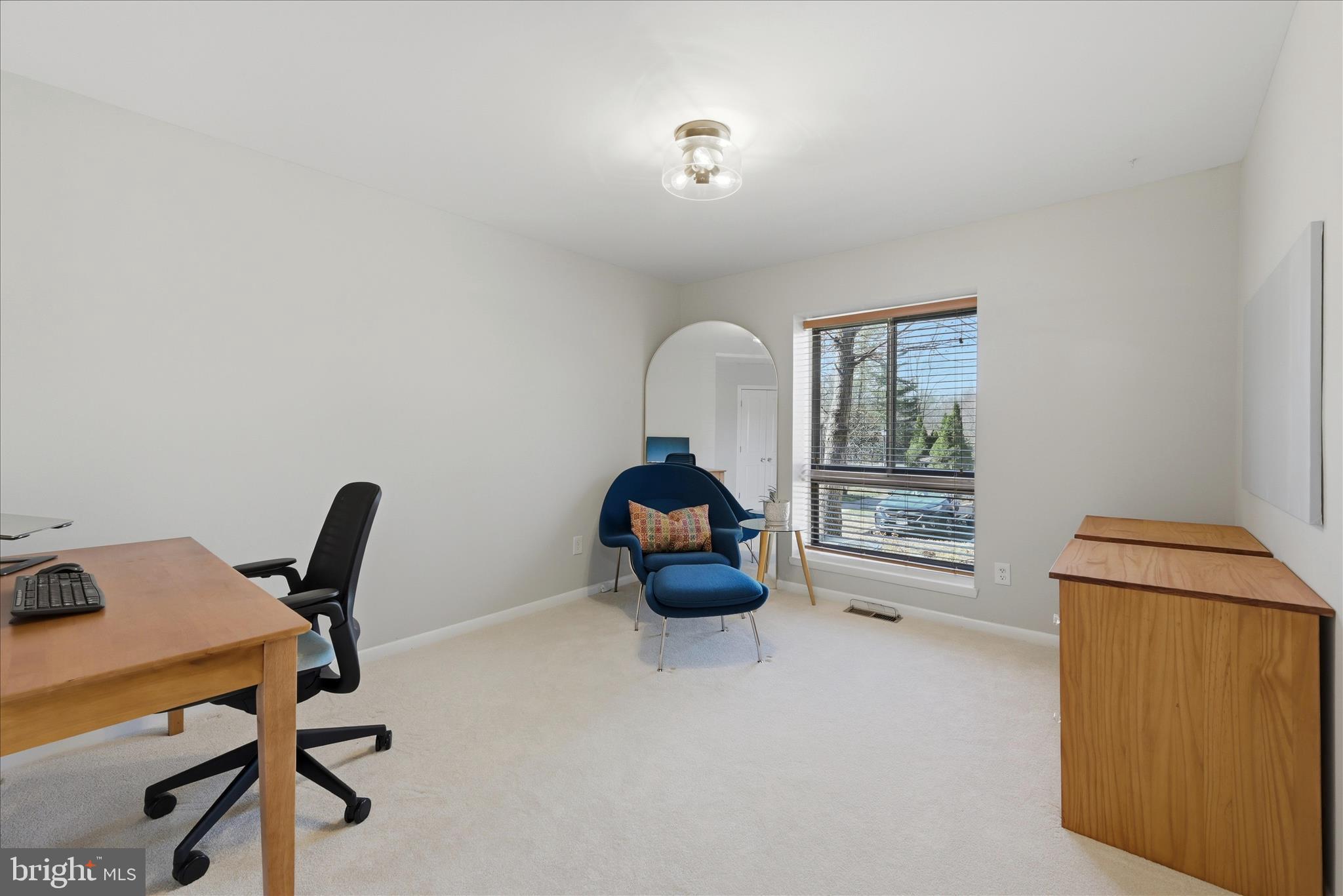 11860 South Lakes Court Reston, VA 20191 - Photo 4 of 76 Office or Main Level Bedroom