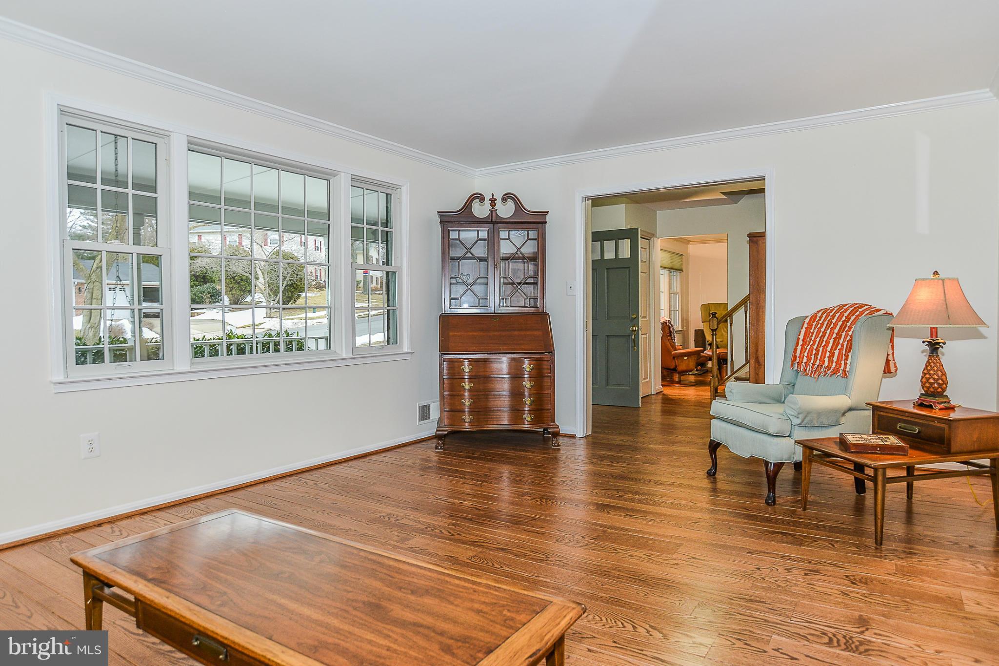 6943 Conservation Drive Springfield, VA 22153 - Photo 5 of 30 Formal Living Room