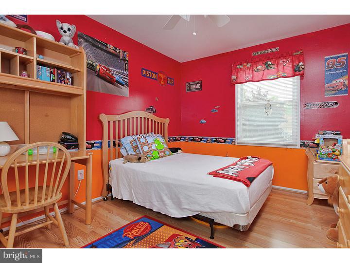 19 Chesterfield Road Sewell, NJ 08080 - Photo 17 of 20