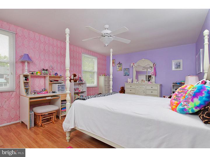 19 Chesterfield Road Sewell, NJ 08080 - Photo 18 of 20