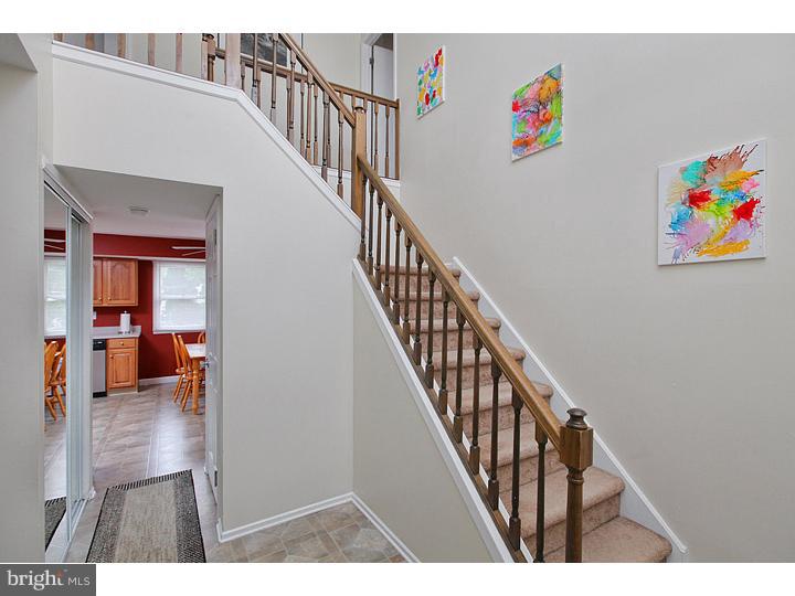 19 Chesterfield Road Sewell, NJ 08080 - Photo 4 of 20