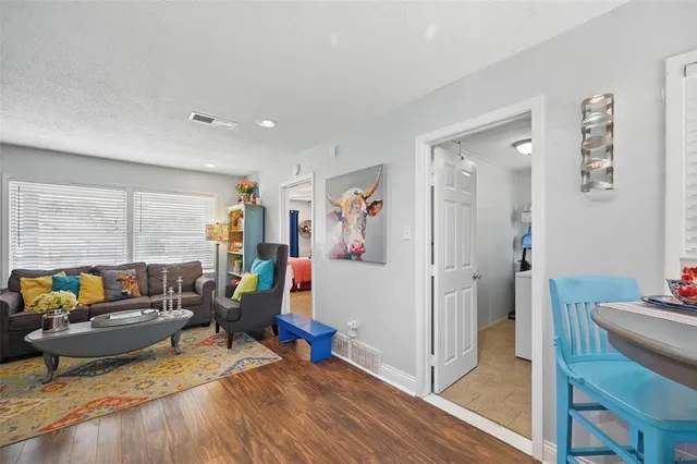 $1,800 | 5200 Lovell Avenue, Fort Worth, TX 76107