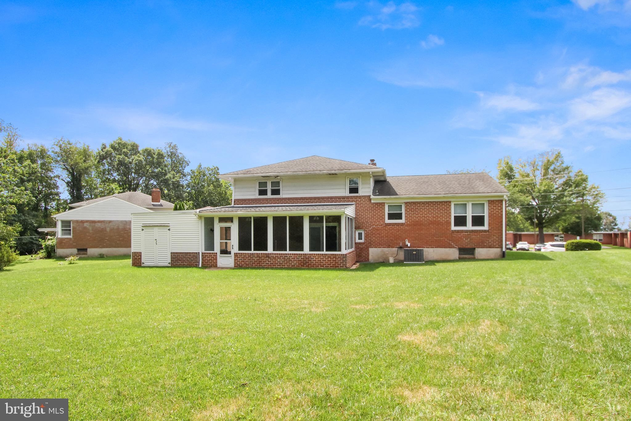 1913 Brenda Road York, PA 17408 - Photo 24 of 30 Gallery Image 24