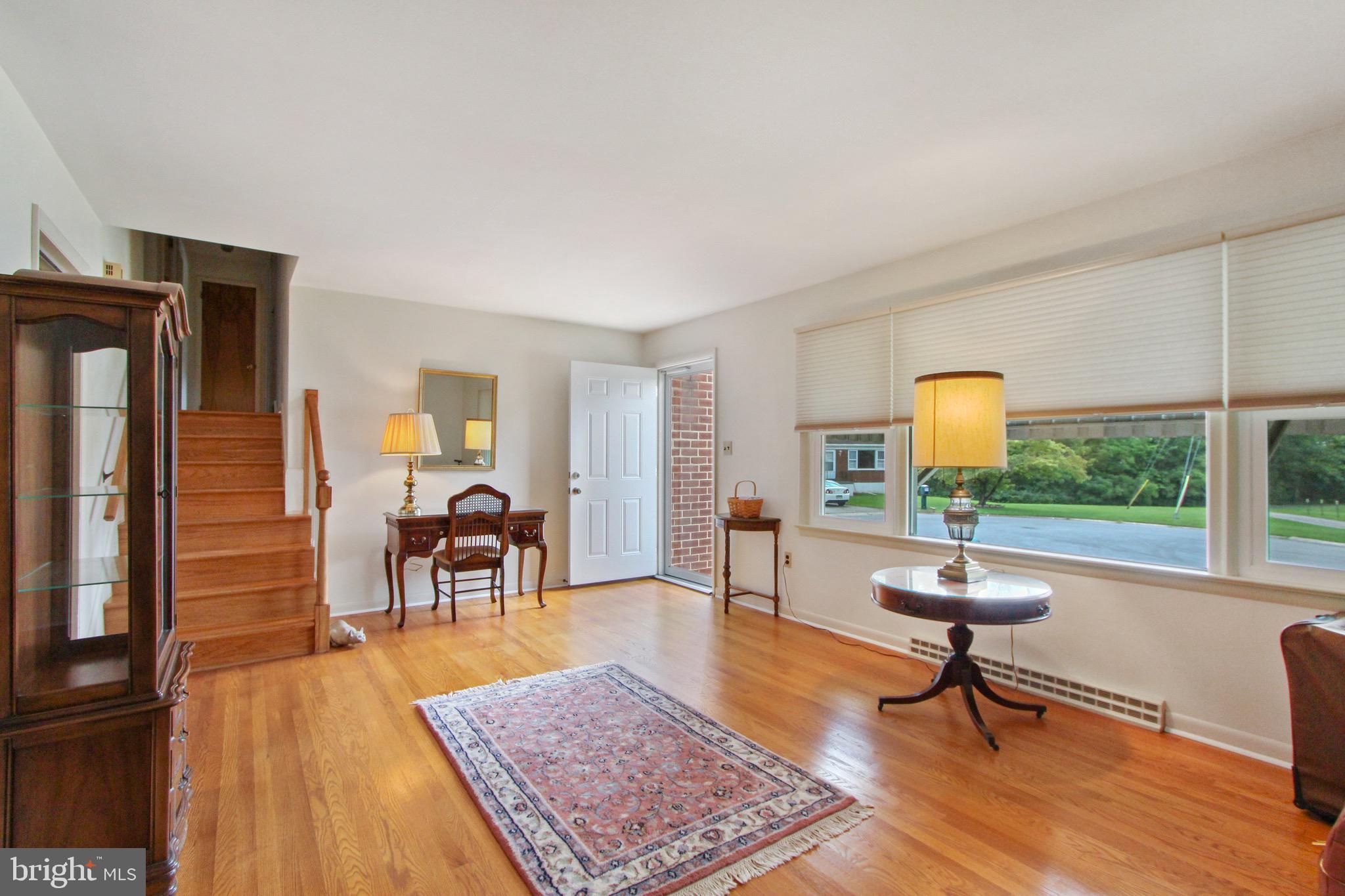 1913 Brenda Road York, PA 17408 - Photo 4 of 30 Gallery Image 4