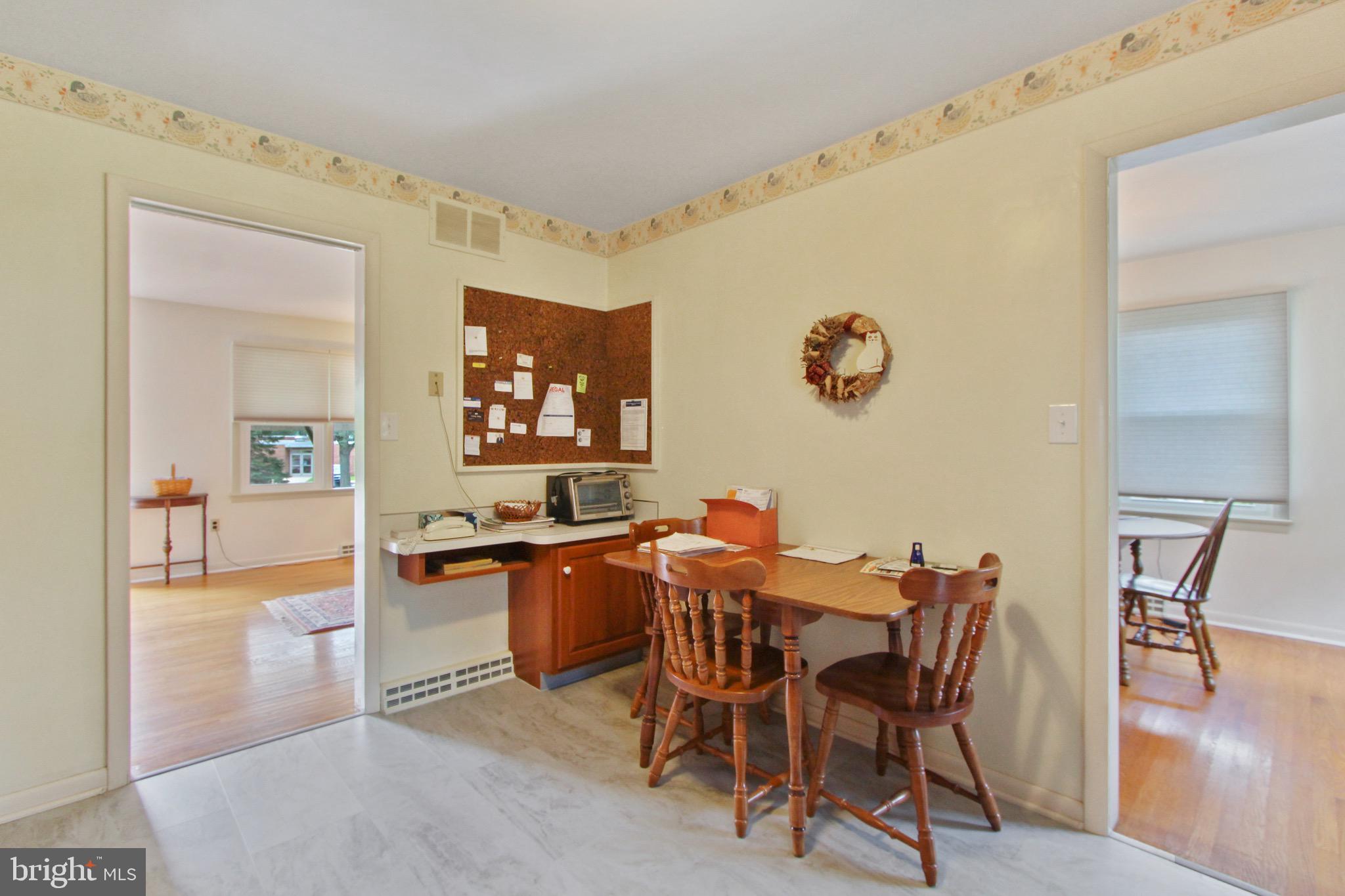 1913 Brenda Road York, PA 17408 - Photo 7 of 30 Gallery Image 7