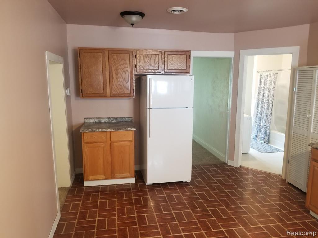 650 Range Road Marysville, MI 48040 - Photo 14 of 21