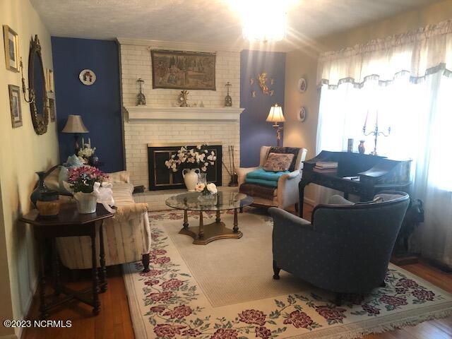 108 Pee Dee Road Aberdeen, NC 28315 - Photo 6 of 26 IMG_4496