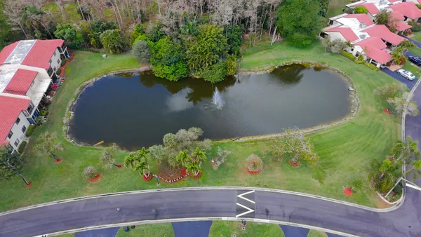 $2,500 | 8545 Casa Del Lago, Unit F, Boca Raton, FL 33433