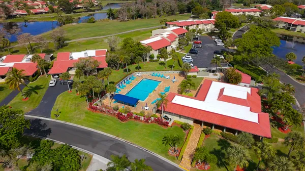 $2,500 | 8545 Casa Del Lago, Unit F, Boca Raton, FL 33433