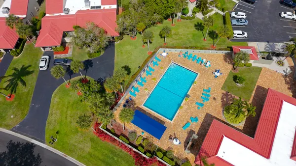 $2,500 | 8545 Casa Del Lago, Unit F, Boca Raton, FL 33433