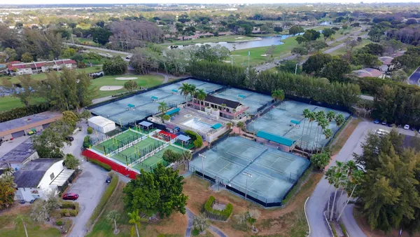 $2,500 | 8545 Casa Del Lago, Unit F, Boca Raton, FL 33433