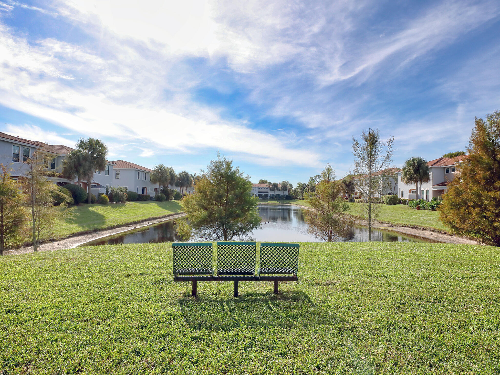 102 Astor Circle Delray Beach, FL 33484 - Photo 25 of 29 Sitting Area