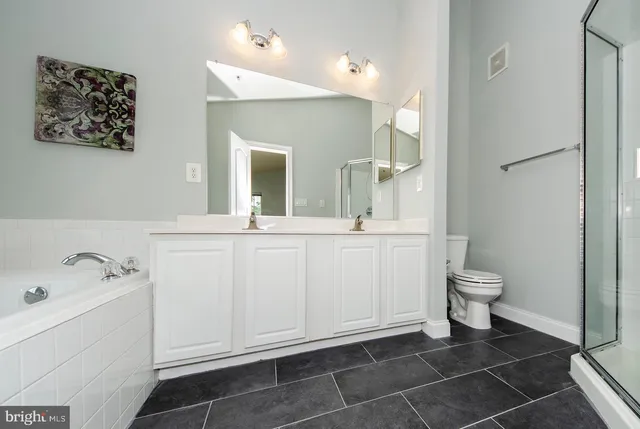 $3,700 | 8069 Gatehouse Road, Unit 23, Falls Church, VA 22042