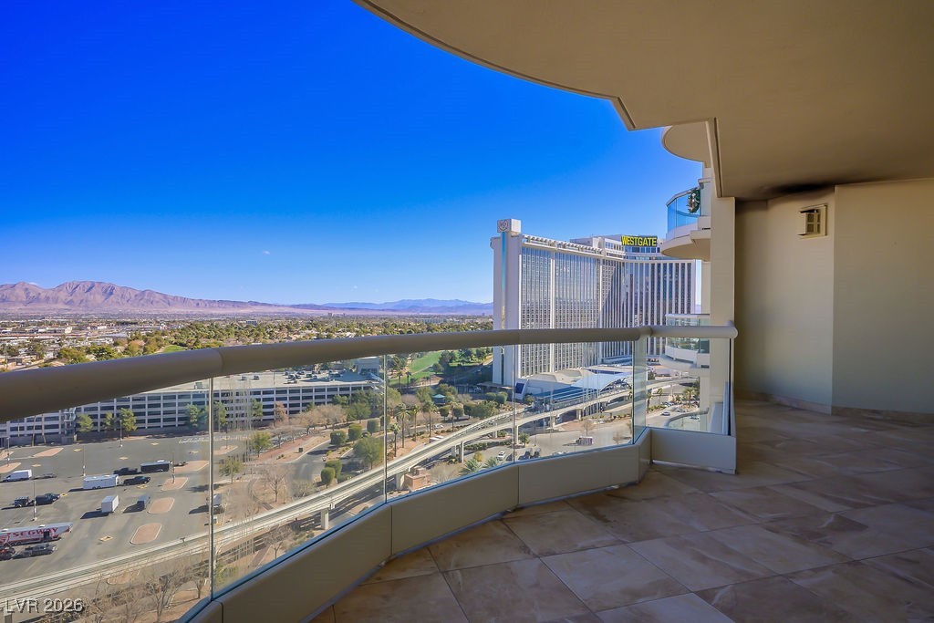 2777 Paradise Road, Unit 1701 Las Vegas, NV 89109 - Photo 21 of 46