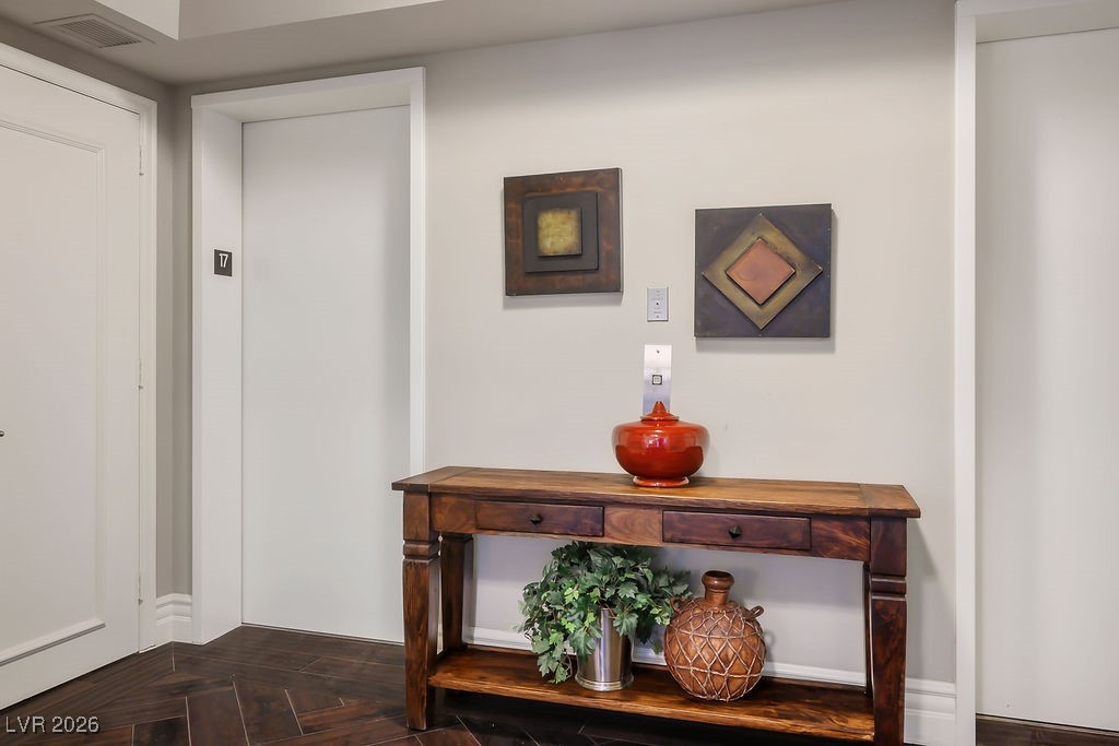 2777 Paradise Road, Unit 1701 Las Vegas, NV 89109 - Photo 29 of 46