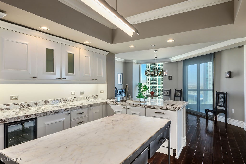 2777 Paradise Road, Unit 1701 Las Vegas, NV 89109 - Photo 9 of 46
