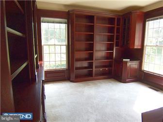 870 Springbank Lane Wayne, PA 19087 - Photo 8 of 12 Gallery Image 8