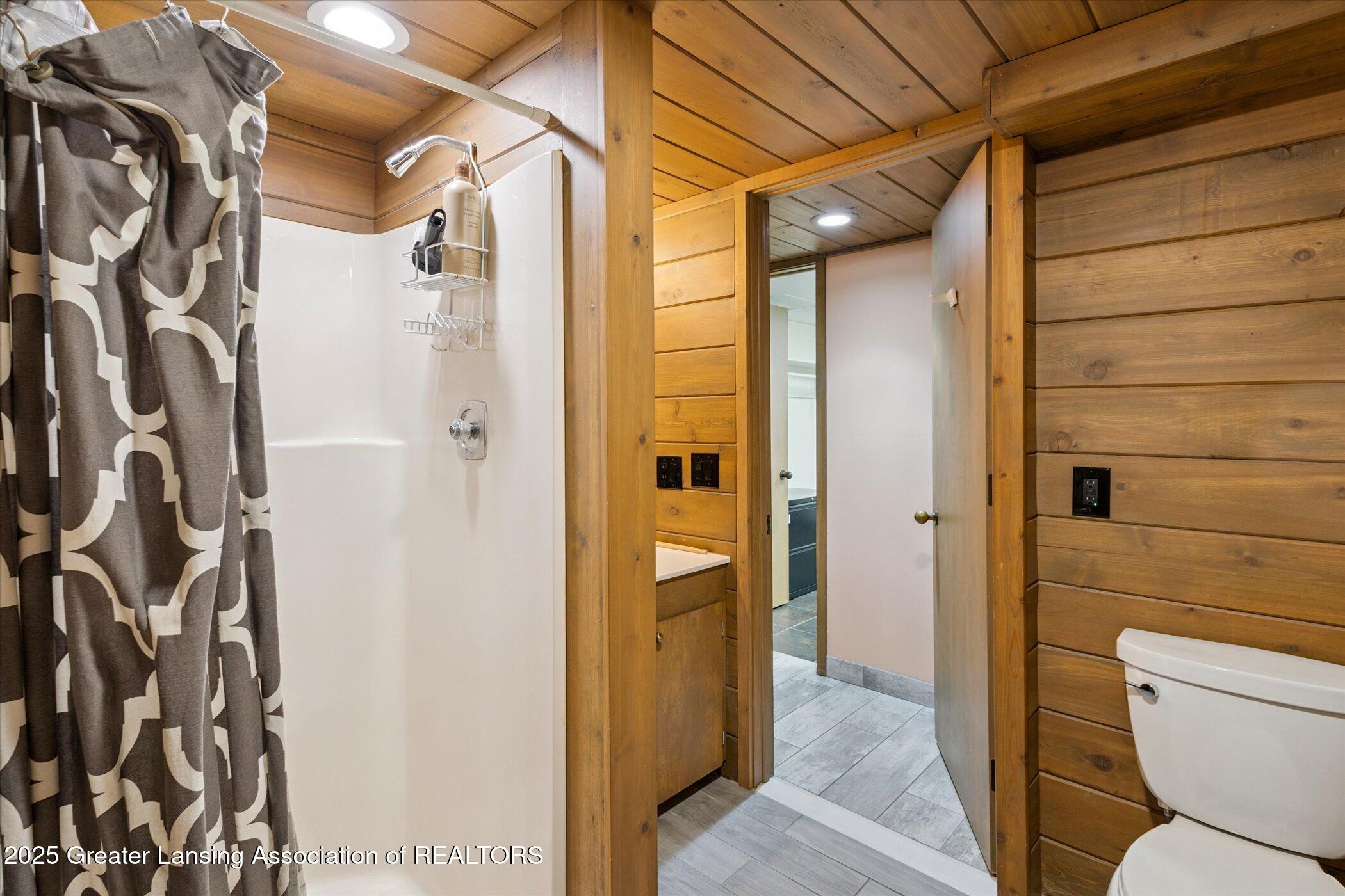500 Newman Road Okemos, MI 48864 - Photo 38 of 69 29-500-Newman-Rd-Okemos-MI-48864-WindowS