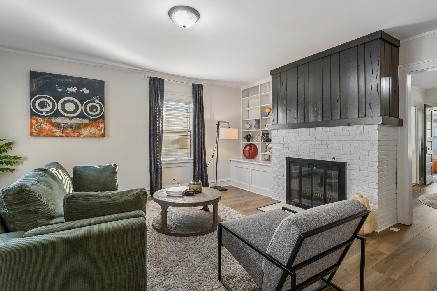 1003 West William Street Champaign, IL 61821 - Photo 2 of 31