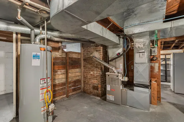 $332,500 | 1003 West William Street, Champaign, IL 61821