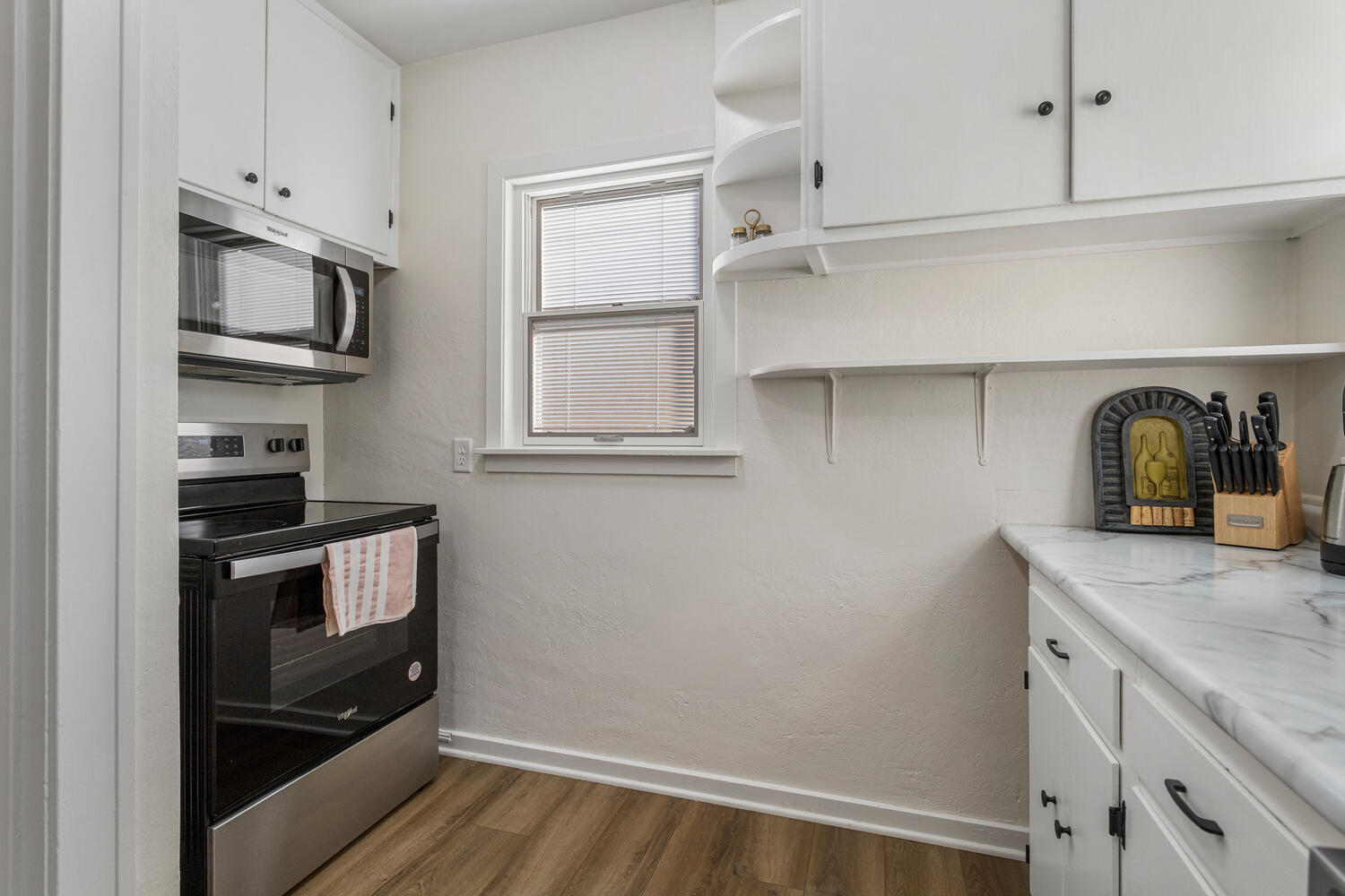 1003 West William Street Champaign, IL 61821 - Photo 9 of 31