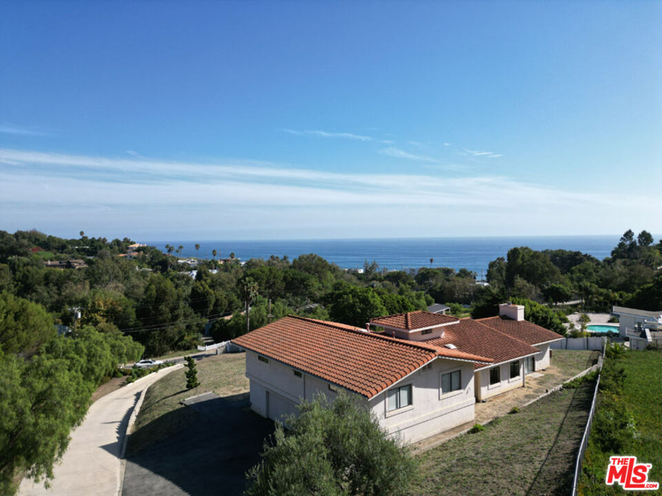 6405 Sycamore Meadows Drive Malibu, CA 90265 - Photo 22 of 26 an aerial view of residential houses with outdoor space and trees