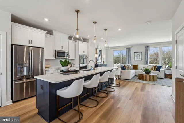 $864,345 | 227 Chianti Terrace Southeast, Leesburg, VA 20175