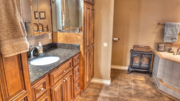 $849,000 | 6496 Hwy 83n Leakey Tx 78873, Leakey, TX 78873
