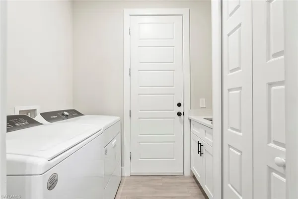 $5,250 | 4600 Key Largo Lane, Bonita Springs, FL 34134
